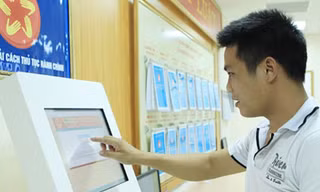 Thủ tướng yêu cầu 7 tỉnh thành miễn giảm phí, lệ phí dịch vụ công trực tuyến