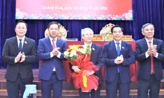 Ủy ban Thường vụ Quốc hội phê chuẩn Chủ tịch HĐND tỉnh Quảng Nam