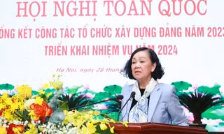 Từ nay đến cuối nhiệm kỳ sẽ tăng số bí thư cấp ủy không phải là người địa phương