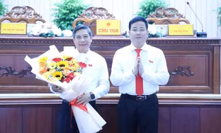 Phê chuẩn kết quả bầu Chủ tịch HĐND tỉnh Hậu Giang