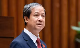 Bộ trưởng Nguyễn Kim Sơn nói về việc thống nhất, đồng bộ sách giáo khoa trên toàn quốc