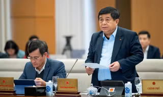  Không để công tác sắp xếp tổ chức bộ máy ảnh hưởng đến người dân và doanh nghiệp