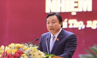 Phê chuẩn kết quả bầu Phó Chủ tịch UBND tỉnh Phú Thọ 