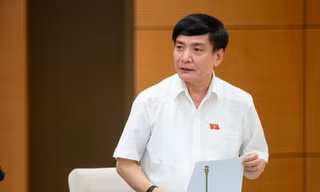 Miễn nhiệm chức Tổng Thư ký Quốc hội với ông Bùi Văn Cường