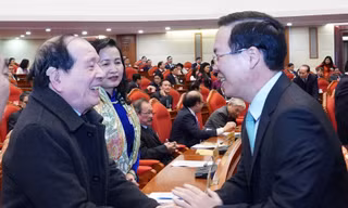 Chủ tịch nước gặp mặt đại biểu trí thức, nhà khoa học, văn nghệ sĩ