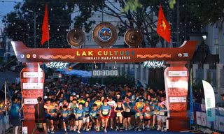 Hàng trăm runner đua tài, khám phá văn hóa M'nông, hướng về cộng đồng