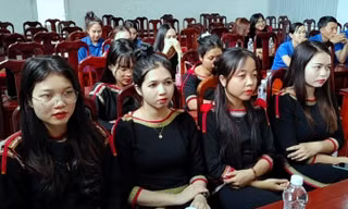 Sinh viên dân tộc thiểu số tiêu biểu giữ vững nhiệt huyết tuổi trẻ