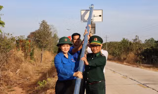 Nghĩa tình ‘tháng ba biên giới’ tại Đắk Lắk