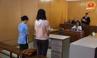 Khách sạn chứa mại dâm, chủ vô can?