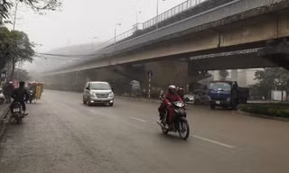 Không khí lạnh có thể gây mưa cho các tỉnh Bắc Bộ, Bắc Trung Bộ những ngày cuối tuần. Ảnh: Nguyễn Hoài.