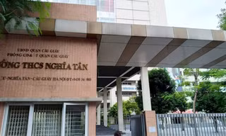 Học sinh Trường THCS Nghĩa Tân, quận Cầu Giấy, Hà Nội đạt điểm thủ khoa kỳ thi lớp 10 năm 2019.
