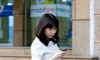 Giảm khuyến mại, doanh thu di động các nhà mạng giảm sút