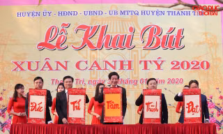 Lãnh đạo Bộ, Sở GD&Hà Nội cùng khai bút đầu năm