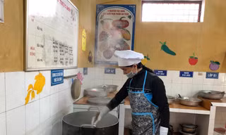 Bếp ăn bán trú Trường mầm non Thanh Khương đã hoạt động trở lại.