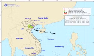 Đêm nay mưa giảm, cuối tuần miền trung nắng nóng trở lại
