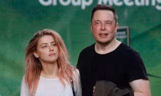 Amber Heard không cho phép tỷ phú Elon Musk chia sẻ ảnh riêng tư