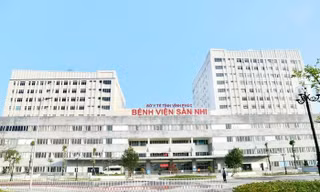 Bản tin 8H: Bé sơ sinh tử vong sau khi tiêm vắc xin viêm gan B