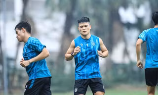 Phạm Tuấn Hải (Hà Nội FC) vắng mặt trong cuộc đối đầu với Hoàng Anh Gia Lai