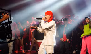 Rapper Đạt Maniac sẽ phát hành album đầu tiên bằng cách đổi lấy rác
