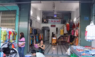 Nhiều hộ dân ở đường Trường Sa, thành phố Nha Trang chưa được cấp nước sạch Ảnh: L.H 