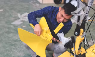 Tạ Đình Huy luôn tìm tòi sáng chế ra các máy nông nghiệp với nhiều chức năng