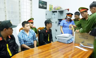 Cơ quan Cảnh sát điều tra khám xét nơi làm việc của bị can Ngô Minh Khang