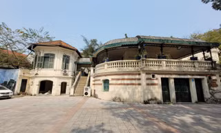 Bồi hồi ghé nhà Ba Tám 
