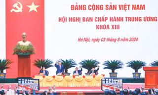 Chọn đúng, chọn trúng cán bộ: Mở rộng dân chủ, lắng nghe Nhân dân 