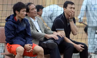Bốn vụ 'lật kèo' đáng nhớ năm 2011 của bóng đá Việt