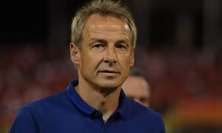 Tuyển Mỹ sa thải Klinsmann vì chơi kém ở vòng loại World Cup