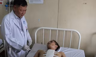 Trung đang điều trị tại Bệnh viện Chợ Rẫy TPHCM. Ảnh do bệnh viện cung cấp.
