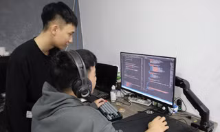 ChatGPT đặt ra yêu cầu về sự thay đổi và nâng cao năng lực số của con ngườiẢnh: CHÂU LINH 