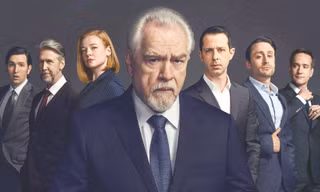 Gia đình Roy với người đứng đầu là chủ tịch Logan Roy (giữa)Nguồn: HBO