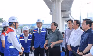 Thủ tướng Phạm Minh Chính khảo sát dự án xây dựng Tuyến đường sắt Bến Thành - Suối Tiên 