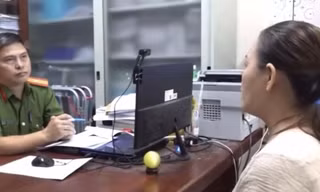 Nghi phạm Nguyễn Thị Hồng Bích tại cơ quan điều tra