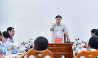 Chủ tịch Cà Mau 'lệnh' sửa sai ngay việc cấp 'sổ đỏ' chồng lấn đất của 6 hộ dân