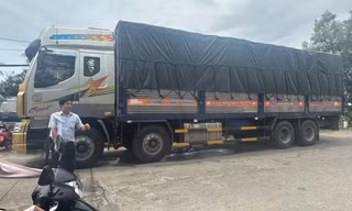Vụ xe 31 tấn làm cầu 3,5 tấn biến dạng ở Cà Mau: Xem xét trách nhiệm Phó trưởng công an huyện