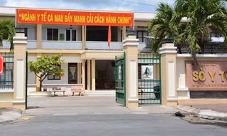 Cách chức Giám đốc Sở Y tế Cà Mau