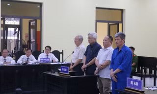 2 cựu giám đốc Sở Xây dựng Cà Mau lĩnh án