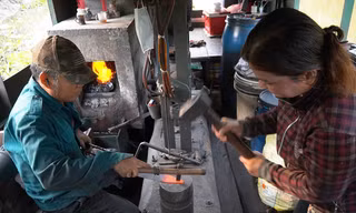 Lò rèn dạo trên sông nước miền Tây
