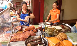 Giò, chả đang tăng theo giá thịt lợn 