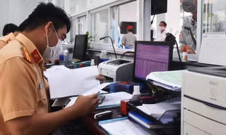 Phí đăng ký ô tô ở Bình Dương, Bà Rịa - Vũng Tàu (cũ) tăng lên 20 triệu đồng
