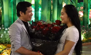 Không khí lãng mạn ngày Valentine trên phố đi bộ Nguyễn Huệ