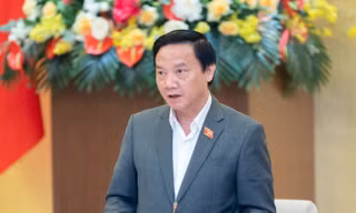 'Cải cách tiền lương gắn với kỷ luật, kỷ cương cán bộ, công chức'