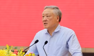 Phó Thủ tướng: 'Ở lại làm việc hay nghỉ công tác đều vì lợi ích chung'