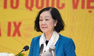 Thường trực Ban Bí thư nói về triển khai chế độ tiền lương mới 