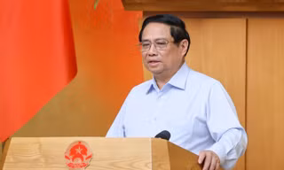 Rất nhiều nghĩa cử cao đẹp về 'tình dân tộc, nghĩa đồng bào' trong bão lũ