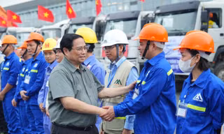 Thủ tướng phát lệnh khởi công gói thầu gần 5.000 tỷ mở rộng ga T2 Nội Bài 