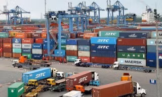 Việt Nam xuất siêu hơn 6,5 tỷ USD trong 9 tháng