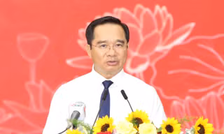 Tân Chủ tịch TPHCM trăn trở 